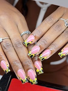 Diamond Nails Lounge place picture